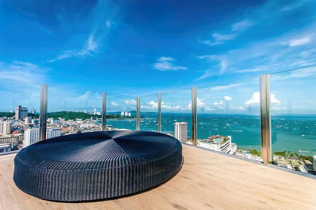 2 Bed At Excellent Location - * Pattaya