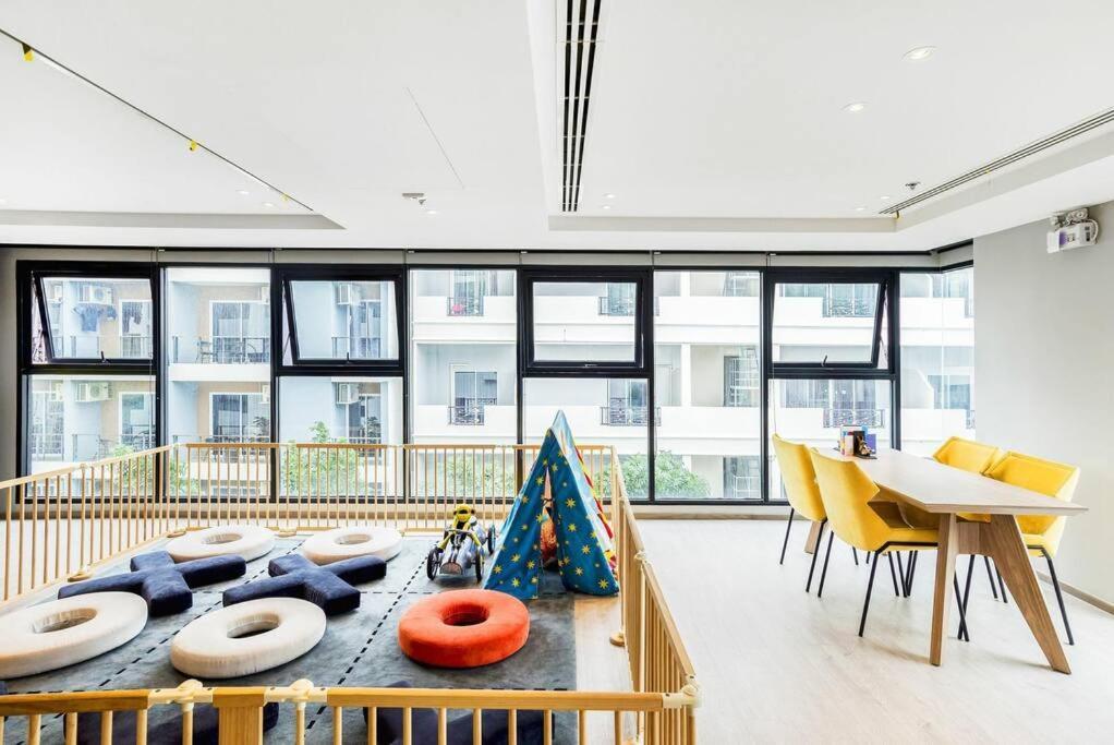 Apartment 2 Bed At Excellent Location - *