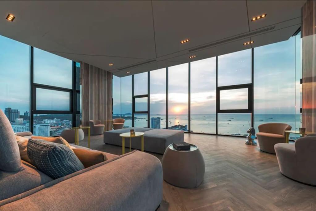 Apartment 2 Bed At Excellent Location - Pattaya
