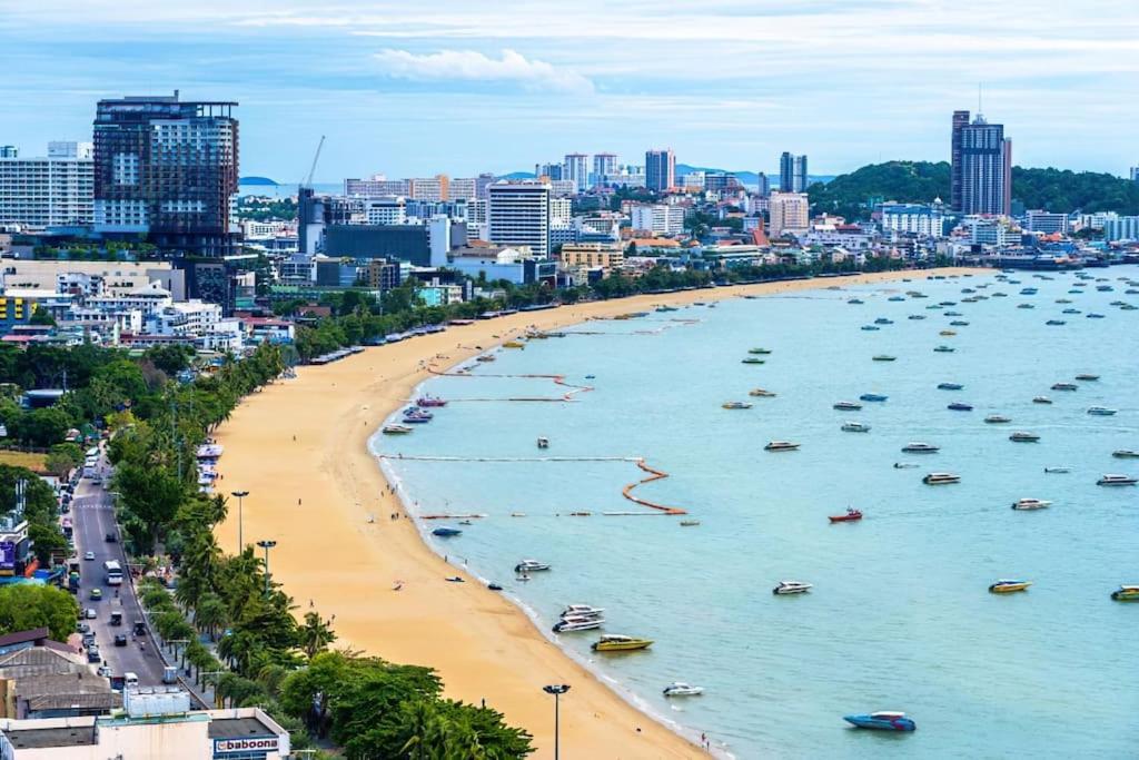 2 Bed At Excellent Location - * Pattaya